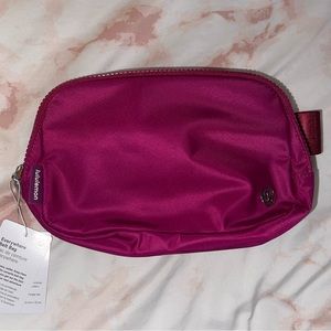 NWT Lululemon Everywhere Belt Bag 1L